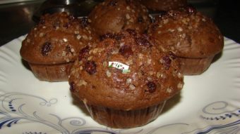 Cocoa & Raisin Muffins Recipe